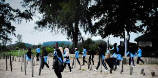 หาดทรายสวย ด้วยสองมือเรา “พี่น้องชวนกัน ร่วมพัฒนาเก็บขยะริมหาดสะกอม เนื่องในโอกาส วันแม่แห่งชาติ 12 สิงหาคม 2563”