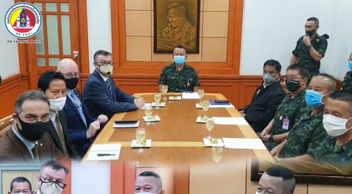 แม่ทัพภาคที่ 4 ต้อนรับคณะกรรมการกาชาดระหว่างประเทศ ICRC