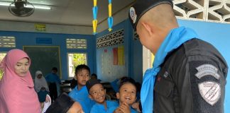 เกศาสานใจ บริการตัดผมให้กับนักเรียน พร้อมพบปะพัฒนาสัมพันธ์ ร่วมคิด ร่วมสร้าง ร่วมกันพัฒนาพื้นที่