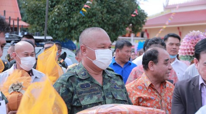 มทภ.4 ร่วมพิธีทอดกฐินสามัคคี วัดศรีพัฒนาราม จ.ยะลา