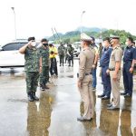 แม่ทัพภาคที่ 4 ลงพื้นที่คุมเข้มแนวชายแดนไทย-เมียนมาร์ จุดตรวจเกาะสะระนีย์ จังหวัดระนอง หลังอัตราการติดเชื้อของประเทศเพื่อนบ้านเพิ่มขึ้นอย่างน่าเป็นห่วง