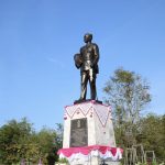 ผู้ว่าราชการจังหวัดยะลา นำข้าราชการ ประชาชน ร่วมวางพวงมาลา และถวายบังคม น้อมรำลึกพระมหากรุณาธิคุณ พระบาทสมเด็จพระจุลจอมเกล้าเจ้าอยู่หัว รัชกาลที่ 5