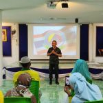 ศปส.กอ.รมน.ภาค 4 สน. นำมวลชนญาลันนันบารู จ.นราธิวาส เข้า “ค่ายพัฒนาทักษะวิทยากรกระบวนการชุมชนเข้มแข็งต้านภัยยาเสพติด” สู่กระบวนการขับเคลื่อนแก้ไขปัญหายาเสพติดระดับตำบล