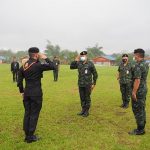 ผอ.ศปพร. ลงพื้นที่ ตรวจเยี่ยมให้กำลังใจ พร้อมมอบถุงยังชีพ ให้แก่พี่น้องสมาชิกโครงการฟาร์มตัวอย่างบ้านไอร์บือแต ต.ช้างเผือก อ.จะแนะ จ.นราธิวาส