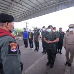 แม่ทัพภาคที่ 4 ตรวจพื้นที่ 3 จชต. สร้างความมั่นใจ ส่งท้ายปี ขณะที่ ด่านตรวจความมั่นคงสร้างสีสันมอบรอยยิ้ม รับปีใหม่ คลายความเครียดโควิด-19