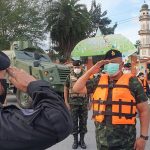 แม่ทัพภาคที่ 4 ลงพื้นที่ช่วยเหลือผู้ประสบอุทกภัยในพื้นที่ยะลา มอบถุงยังชีพ ข้าวกล่อง พร้อมหมอสนาม ช่วยเหลือบรรเทาทุกข์เบื้องต้น