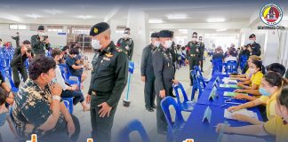 เยี่ยมหน่วยตรวจเลือกทหาร จังหวัดภูเก็ต พร้อมให้กำลังใจผู้คัดเลือกทหารกองเกิน