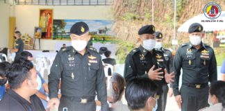 ตรวจเยี่ยมการตรวจเลือกทหารกองเกินเข้าเป็นทหารกองประจำการ ประจำปี 2564 ในพื้นที่อำเภอละอุ่น จังหวัดระนอง