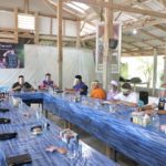 หน่วยเฉพาะกิจสงขลา พบปะเสวนาผู้นำชุมชน สรุปผลการปฏิบัติงานรอบ 6 เดือน เน้นย้ำมาตรการป้องกันโควิด-19 ในห้วงเทศกาลสงกรานต์และเดือนรอมฎอน