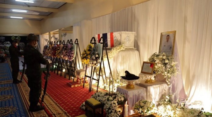 มทภ.4 เป็นประธานสวดพระอภิธรรมศพ ทหารกล้า ก่อนจะมีพิธีพระราชทานเพลิงศพในวันที่ 12 กรกฎาคม 2564 นี้