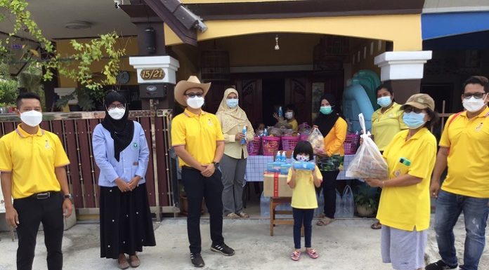 ชาวตำบลรูสะมิแล อ.เมือง จ.ปัตตานี สำนึกในพระมหากรุณาธิคุณ ทำความดีถวายเป็นพระราชกุศล ในหลวงรัชกาลที่ 10