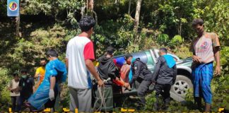 ช่วยเหลือผู้ประสบอุบัติเหตุทางรถยนต์ ในพื้นที่ อ.รือเสาะ จ.นราธิวาส