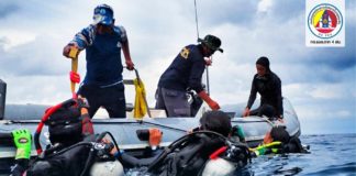 จิตอาสา ช่วยเก็บขยะ-กู้ซากอวนใต้ทะเล เพื่ออนุรักษ์แนวปะการังเกาะโลซิน