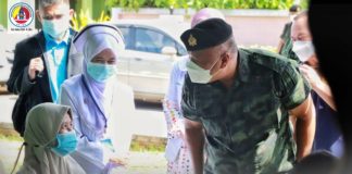 แม่ทัพภาคที่ 4 เยี่ยมให้กำลังใจเจ้าหน้าที่และประชาชน โรงพยาบาลยะรัง เติมกำลังใจต่อเนื่องจนกว่าจะผ่านวิกฤตโควิด-19 นี้ไปพร้อมกัน