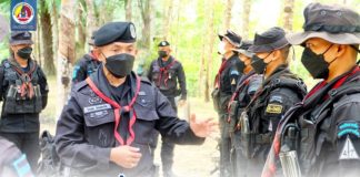 ตรวจเยี่ยมการปฏิบัติงานของชุดปฏิบัติการจรยุทธ์ เน้นย้ำระวังป้องกันความปลอดภัยในพื้นที่