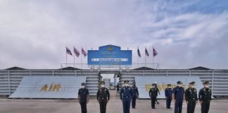 ผู้บัญชาการทหารสูงสุด ลงพื้นที่ตรวจเยี่ยมการปฏิบัติงานของหน่วย สำนักงานพัฒนาภาค 4 หน่วยบัญชาการทหารพัฒนา