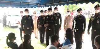 รองแม่ทัพภาคที่ 4 ลงตรวจเกณฑ์ทหารประจำปี 65 วันแรกเป็นไปด้วยความเรียบร้อย ภายใต้การดูแลมาตราป้องกันโควิด-19 อย่างเข้มข้น