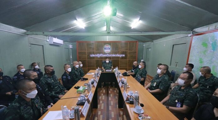 แม่ทัพภาคที่ 4 ตรวจเยี่ยมหน่วยปฏิบัติการพิเศษร่วมป่าภูเขา เน้นย้ำกำลังพลเก็บเกี่ยวความรู้และประสบการณ์ที่ได้รับนำมาใช้ประโยชน์ในการปฏิบัติงานให้เกิดประสิทธิภาพสูงสุด