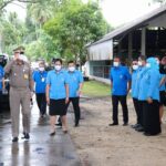 องคมนตรี ตรวจเยี่ยมให้กำลังใจคณะครู นักเรียน โรงเรียนราชประชานุเคราะห์ในจังหวัดนราธิวาส และจังหวัดยะลา