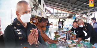 ถวายภัตตาหารเพลพระสงฆ์ ที่อุปสมบทหมู่เฉลิมพระเกียรติ สมเด็จพระนางเจ้าสิริกิติ์ พระบรมราชินีนาถ พระบรมราชชนนีพันปีหลวง ประจำปี 2565