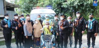 มอบกายอุปกรณ์ พร้อมมอบถุงยังชีพให้กับประชาชนผู้พิการทางการเคลื่อนไหวในพื้นที่ อ.รือเสาะ จ.นราธิวาส