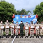 รองแม่ทัพน้อยที่ 4 เป็นประธานการประชุมผลการปฏิบัติงานประจำปีงบประมาณ 2565 ร่วมหารือเพื่อเพิ่มศักยภาพชุดคุ้มครองตำบลในพื้นที่