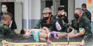 โรงพยาบาลค่ายอิงคยุทธบริหาร จัดการฝึกปฏิบัติการช่วยเหลือ การเคลื่อนย้ายผู้เจ็บป่วย และการปฏิบัติการช่วยฟื้นคืนชีพด้วยวิธีปั๊มหัวใจ (CPR) เพื่อป้องกันทหารใหม่ จากโรคลมร้อน