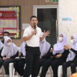 ฝึกอบรมหลักสูตรปฐมพยาบาลฉุกเฉิน และการกู้ชีพขั้นพื้นฐาน ให้แก่นักศึกษาและภาคประชาสังคม เพื่อช่วยเหลือผู้ประสบเหตุให้รอดชีวิตอย่างปลอดภัย