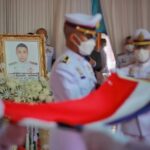 พระบาทสมเด็จพระเจ้าอยู่หัว ทรงพระกรุณาโปรดเกล้าฯ พระราชทานเพลิงศพเบญจมาภรณ์มงกุฎไทย แก่ ร้อยเอก ชินดนัย แร่ทอง ยังความปลาบปลื้มที่ได้รับพระมหากรุณาธิคุณอันล้นพ้นในวาระสุดท้ายของชีวิต