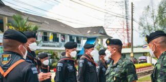 รองแม่ทัพภาคที่ 4 ตรวจเยี่ยมหน่วยเฉพาะกิจพื้นที่จังหวัดนราธิวาส ติดตามการซักซ้อมแผนรักษาความปลอดภัยเมืองเศรษฐกิจ 8 เมืองหลัก เน้นย้ำอำเภอสุไหงโก-ลก วางมาตรการเข้มข้นป้องกันการก่อเหตุ