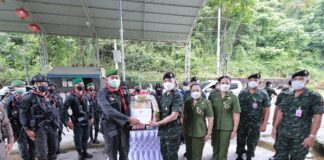 แม่ทัพภาคที่ 4 เยี่ยมให้กำลังใจเจ้าหน้าที่หน้าด่านเมืองเบตง ปูพรหมถวายความปลอดภัยรับเสด็จพระบรมวงศานุวงศ์ สร้างความมั่นคงปลอดภัยพื้นที่เศรษฐกิจ ดึงดูดนักท่องเที่ยวทั้งไทยและต่างชาติ