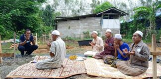 พิธีลงเสาเอก เพื่อสร้างบ้านใหม่ให้ผู้ยากไร้ ตามโครงการ “ฉก.นราธิวาส ซ่อมสร้างปันสุข”