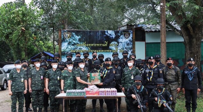 รอง มทภ.4 ลงพื้นที่ตรวจเยี่ยมหน่วยเฉพาะกิจกรมทหารพรานที่ 30 ย้ำการปฏิบัติของเจ้าหน้าที่ต้องเพิ่มความเข้มงวด และความถี่ในการลาดตระเวนเส้นทางสำคัญ เฝ้าระมัดระวัง สกัดกั้นสิ่งผิดกฎหมาย และการก่อเหตุรุนแรงห้วงเทศกาลปีใหม่ 2566