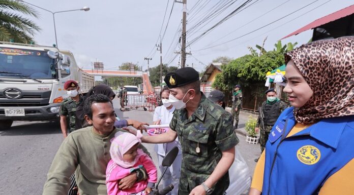 มทภ.4 เดินสายให้กำลังใจลูกน้องส่งท้ายปี ถนนปลอดเหตุ ประชาชนปลอดภัย