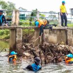 ทหารพราน 44 ร่วมพัฒนา ปรับปรุง สถานที่ต่างๆ ภายในชุมชนของจังหวัดปัตตานี เพื่อสร้างความสัมพันธ์อันดีระหว่างกัน