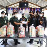 รอง มทภ.4 ตรวจเยี่ยมหน่วยเฉพาะกิจกรมทหารพรานที่ 49 ย้ำติดตามสถานการณ์ เพิ่มความเข้มงวด ระมัดระวังในการปฏิบัติหน้าที่