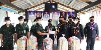 รอง มทภ.4 ตรวจเยี่ยมหน่วยเฉพาะกิจกรมทหารพรานที่ 49 ย้ำติดตามสถานการณ์ เพิ่มความเข้มงวด ระมัดระวังในการปฏิบัติหน้าที่