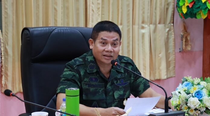 รองแม่ทัพภาคที่ 4 เป็นประธานประชุมชี้แจงความคืบหน้าของคณะทำงานบูรณาการและขับเคลื่อนงานสังคมพหุวัฒนธรรม ประจำปี พ.ศ.2566 นำร่อง 4 สถานศึกษาต้นแบบของ จ.ปัตตานี