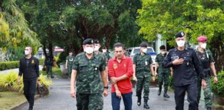 รองแม่ทัพภาคที่ 4 เยี่ยมชมวังเก่า ย้อนรอยประวัติศาสตร์เจ้าเมืองยะหริ่ง จ.ปัตตานี