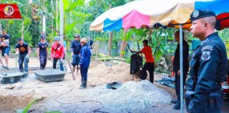 ติดตามความคืบหน้าในการสร้างบ้านพักอาศัย “โครงการ ฉก.นรา ซ่อมสร้างปันสุข” ในพื้นที่อำเภอจะแนะ จังหวัดนราธิวาส