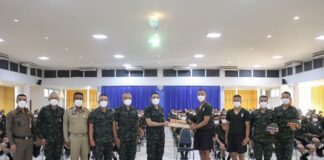 แม่ทัพภาคที่ 4 ต้อนรับน้องคนสุดท้องของกองทัพบก ทหารใหม่ ผลัดที่ 1 /2566 กรมทหารราบที่ 151 จ.นราธิวาส ยืนยัน “เราจะดูแลให้ดีเหมือนกับที่ครอบครัวของท่านได้ดูแล”