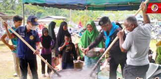 ทหารพราน 41 ร่วมกิจกรรมกวนอาซูรอสัมพันธ์ ครั้งที่ 2 ประจำปี 2566 ในพื้นที่ ตำบลท่าธง อำเภอรามัน จังหวัดยะลา