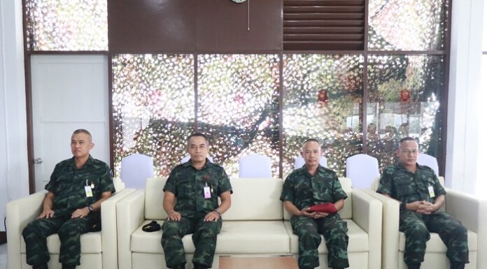 เลขาธิการ กอ.รมน.ภาค 4 สน. ระบุกรอบแนวคิดในการทํางานเสริมสร้างสันติสุข จชต. ต้องถูกต้อง เหมาะสม สร้างความเชื่อมั่นศรัทธาและนำความสงบสุขแก่ประชาชนอย่างยั่งยืน