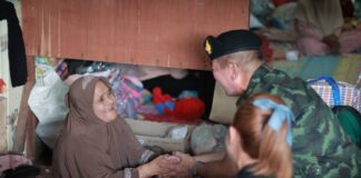 แม้เหตุการณ์จะผ่านมากว่า 1 สัปดาห์ การช่วยเหลือชาวมูโนะยังคงเดินหน้าต่อไป หลากหลายหน่วยงานลงพื้นที่อย่างหนัก เพื่อคืนสภาพความเป็นอยู่ ทั้งร่างกายและจิตใจพี่น้องที่ได้รับผลกระทบคืนกลับสู่ภาวะปกติโดยเร็ว ขณะที่ความพยายามของกลุ่มผู้ก่อเหตุรุนแรงยังคงสร้างสถานการณ์เหมือนจะคอยซ้ำเติม