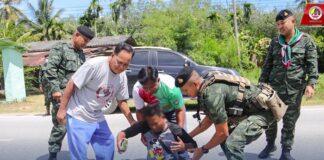 หน่วยเฉพาะกิจสงขลา เข้าช่วยเหลือประชาชนประสบอุบัติเหตุบนท้องถนน