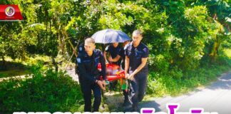 ทหารพรานนาวิกโยธิน เข้าช่วยเหลือและเคลื่อนย้ายผู้ป่วยติดเตียง