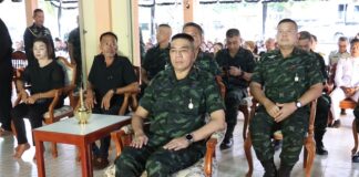 แม่ทัพภาคที่ 4 เป็นประธานในพิธีสวดอภิธรรมศพ อาสาสมัครทหารพราน ธนภัทร เหมมณี แสดงความอาลัย ให้กำลังใจแด่ครอบครัวของกำลังพล