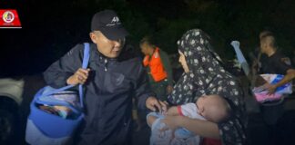 ช่วยอพยพครอบครัวเด็กทารก อาศัยหลับนอนบนถนนไปยังที่พักพิงชั่วคราว อ.เจาะไอร้อง จ.นราธิวาส