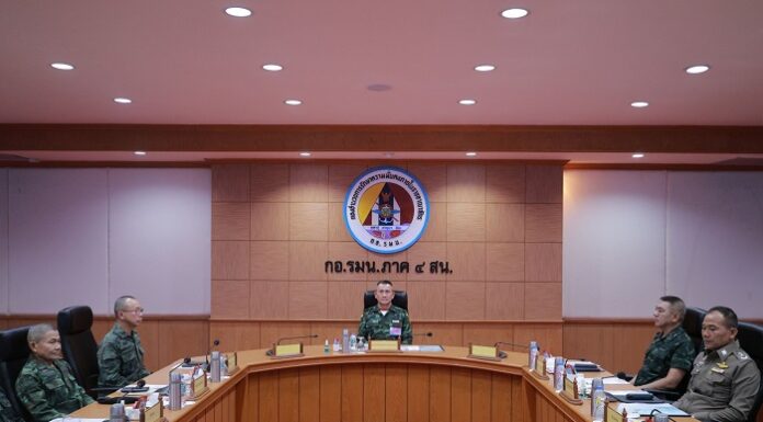 ผบ.ทบ. มอบของขวัญปีใหม่ 2567 แทนคำขอบคุณจากใจ ถึงกำลังพลที่ปฎิบัติภารกิจในพื้นที่ จชต. เพื่อเป็นขวัญ กำลังใจ การปฎิบัติภารกิจ “เพื่อชาติ ศาสน์ กษัตริย์ และประชาชน”