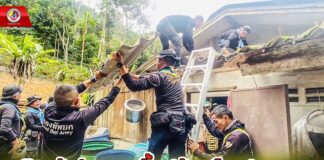 ทหารพราน 33 ยังเดินหน้าซ่อมแซมฟื้นฟูบ้านเรือนประชาชนที่ได้รับผลกระทบจากน้ำท่วม หลังน้ำลด อย่างต่อเนื่อง